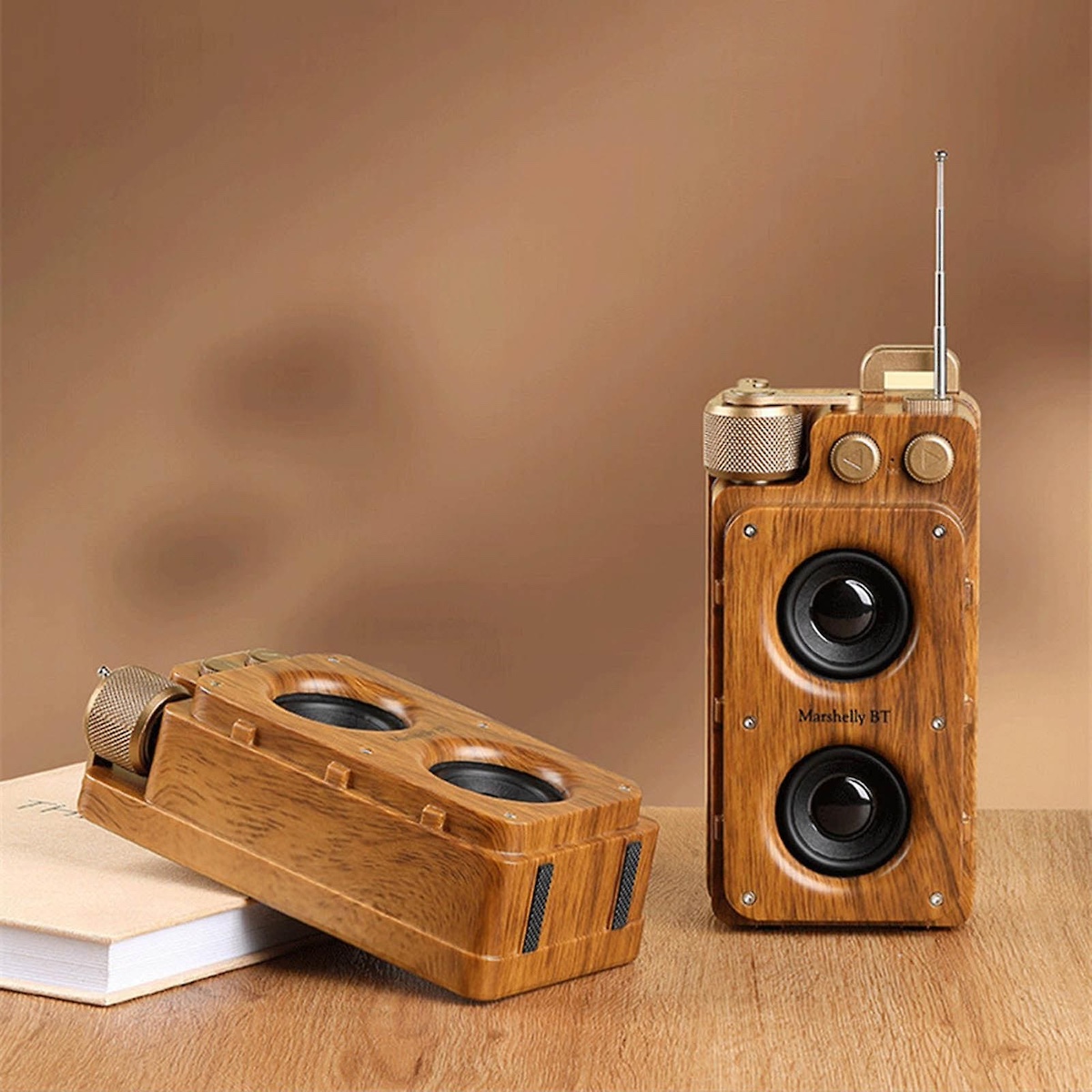 小型便携式复古老式木制收音机